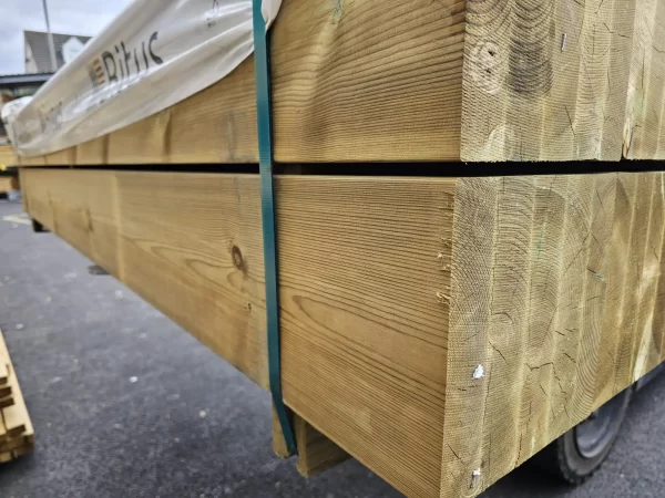 200x200 Smooth Green Treated Post